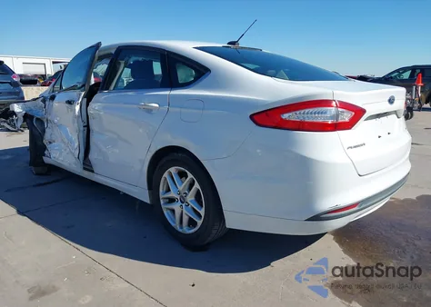 2015 Ford Fusion Se z USA, uszkodzony, nr VIN 1FA6P0H77F5121763